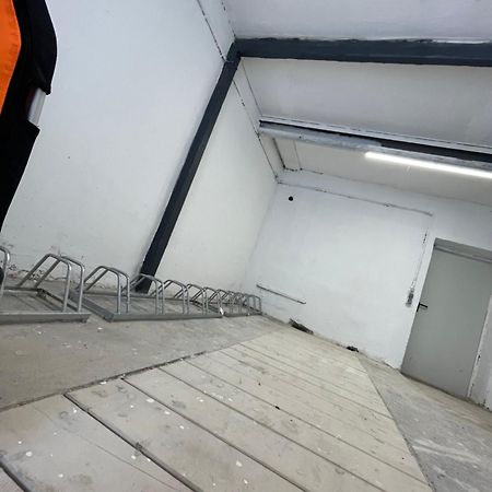 Luxurioeses Apartment,Neubau, 4 Personen, Parkplatz, Griechischer Stil Bochum Dış mekan fotoğraf