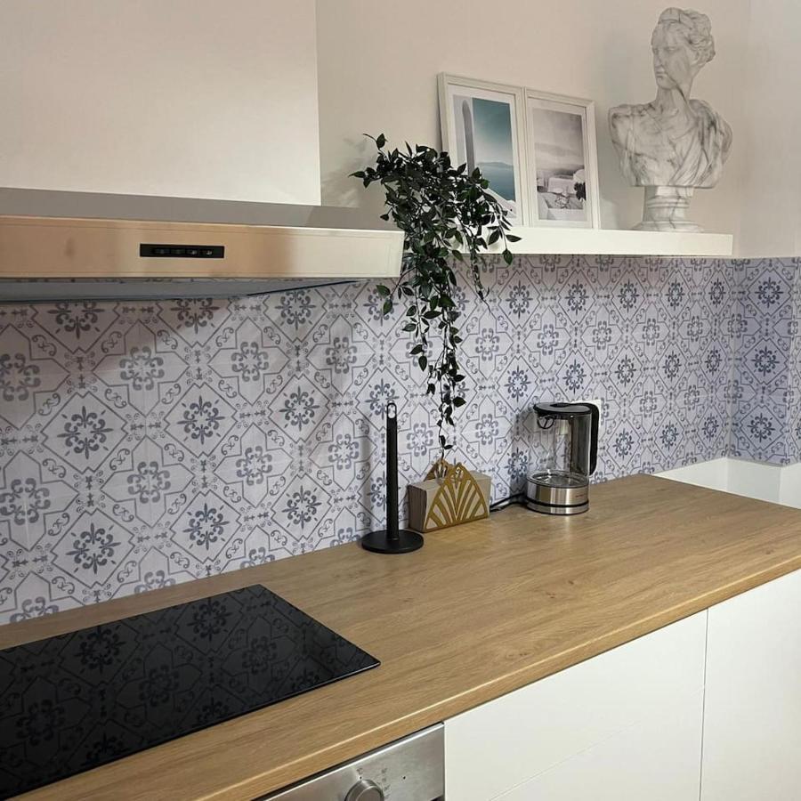 Luxurioeses Apartment,Neubau, 4 Personen, Parkplatz, Griechischer Stil Bochum Dış mekan fotoğraf
