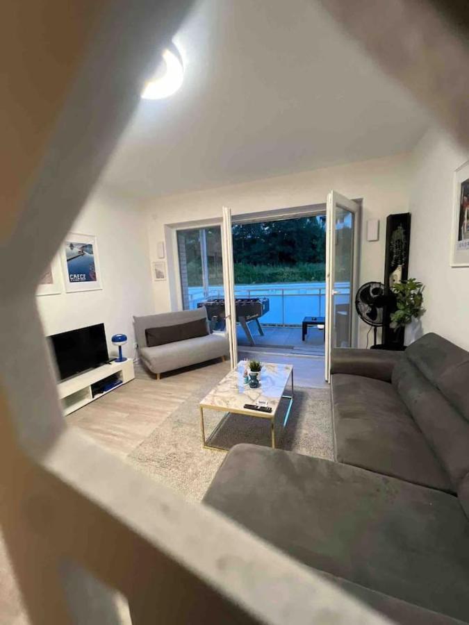 Luxurioeses Apartment,Neubau, 4 Personen, Parkplatz, Griechischer Stil Bochum Dış mekan fotoğraf
