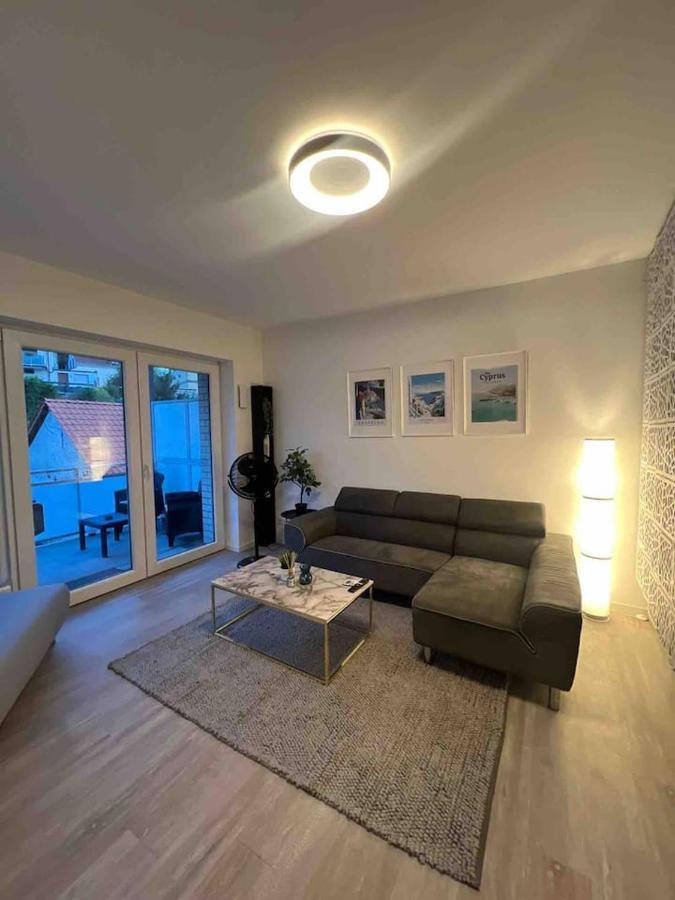Luxurioeses Apartment,Neubau, 4 Personen, Parkplatz, Griechischer Stil Bochum Dış mekan fotoğraf